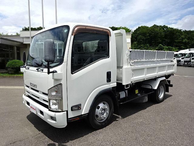 ISUZU ELF 2013