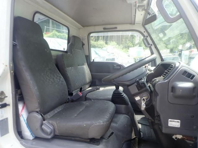 ISUZU ELF 2006
