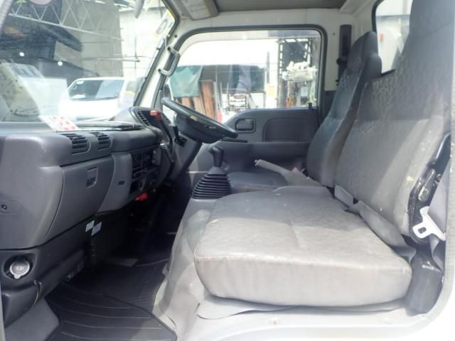 ISUZU ELF 2006