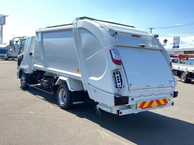 MITSUBISHI FUSOU FIGHTER 2025