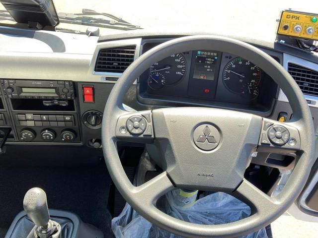 MITSUBISHI FUSOU FIGHTER 2025