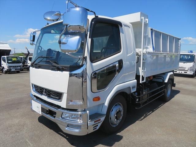 MITSUBISHI FUSOU FIGHTER 2024