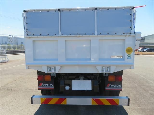 MITSUBISHI FUSOU FIGHTER 2024