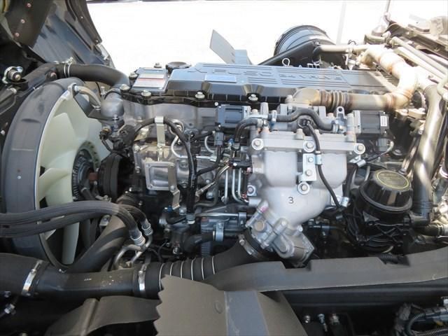 MITSUBISHI FUSOU FIGHTER 2024