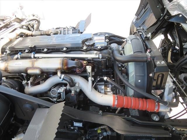 MITSUBISHI FUSOU FIGHTER 2024