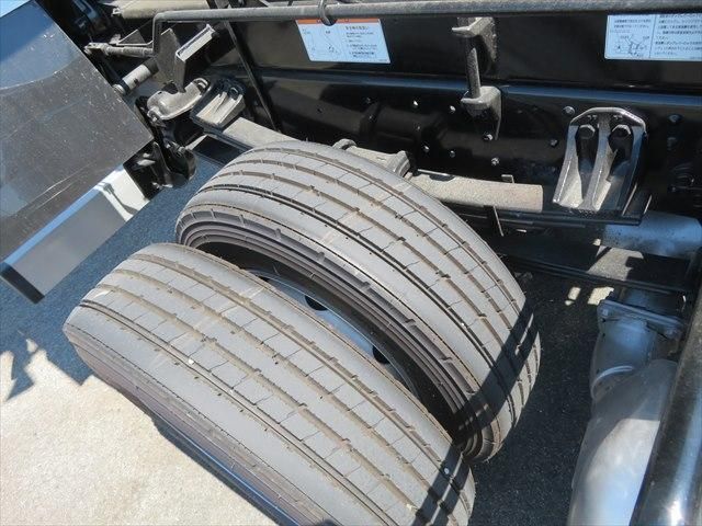 MITSUBISHI FUSOU FIGHTER 2024