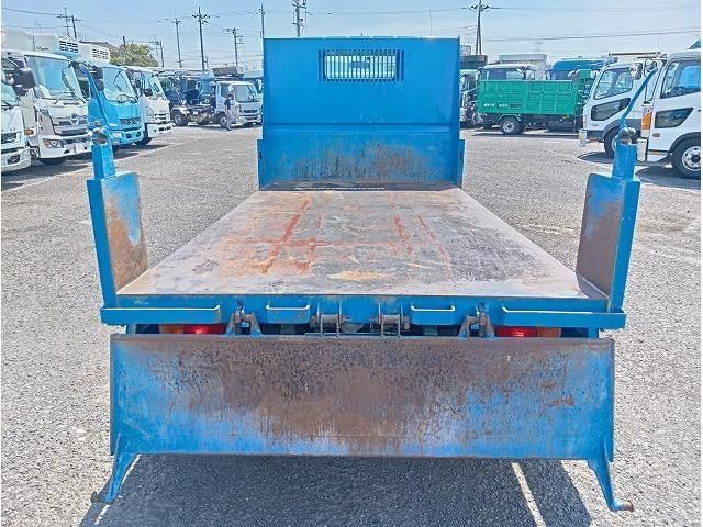 MITSUBISHI CANTER 2011