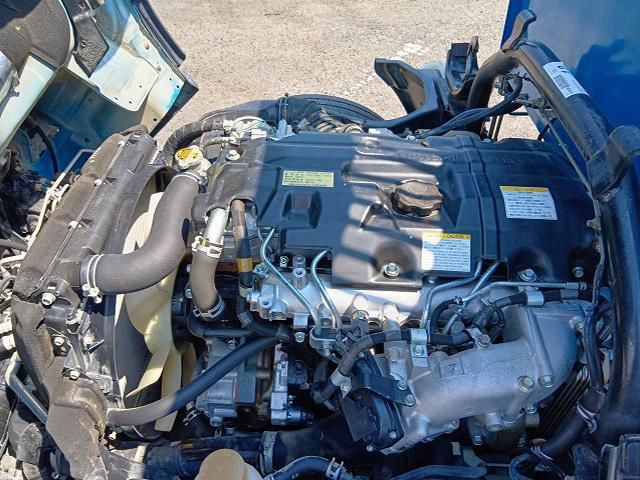 MITSUBISHI CANTER 2011