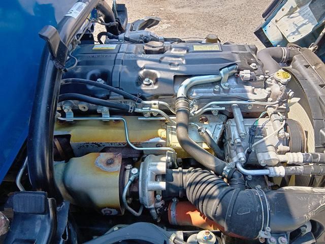 MITSUBISHI CANTER 2011