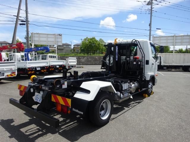 MITSUBISHI FUSOU FIGHTER 2024