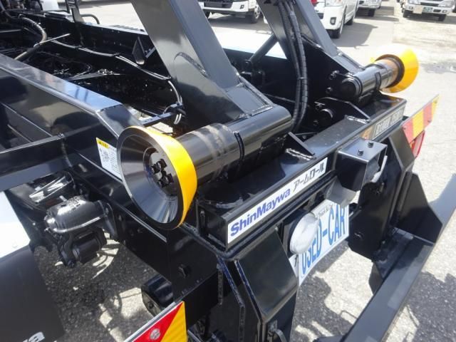 MITSUBISHI FUSOU FIGHTER 2024