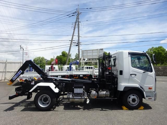 MITSUBISHI FUSOU FIGHTER 2024