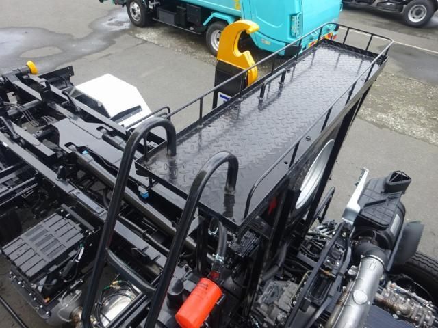 MITSUBISHI FUSOU FIGHTER 2024