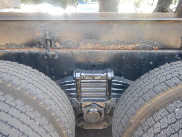 NISSAN DIESEL BigThumb 2004