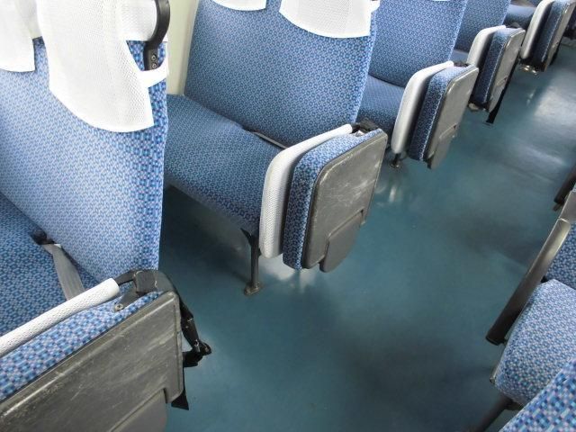 HINO Blue Ribbon 2004