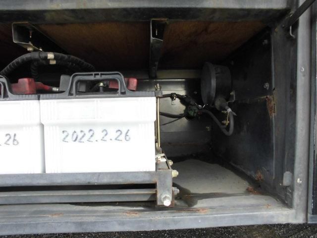 HINO Blue Ribbon 2004