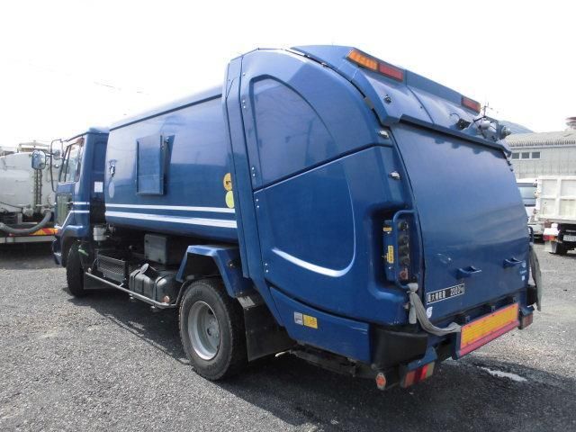 NISSAN DIESEL CONDOR 2010