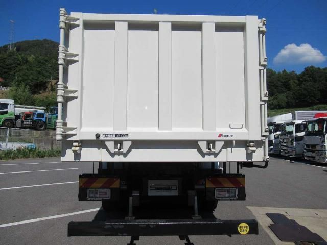 HINO PROFIA 2024