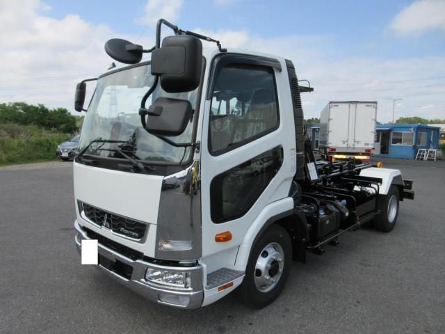 MITSUBISHI FUSOU FIGHTER 2025