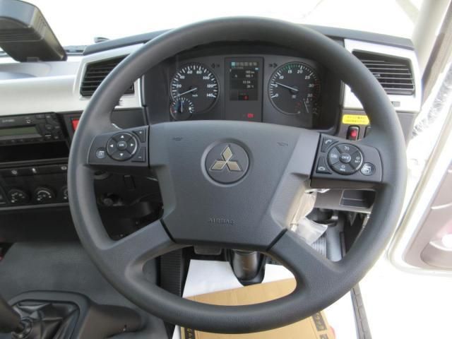 MITSUBISHI FUSOU FIGHTER 2025