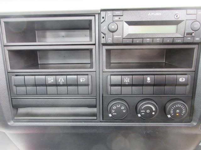 MITSUBISHI FUSOU FIGHTER 2025