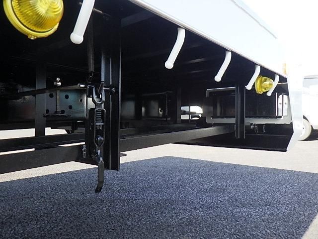 MITSUBISHI FUSOU SUPER GREAT 2024