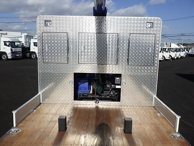 MITSUBISHI FUSOU SUPER GREAT 2024