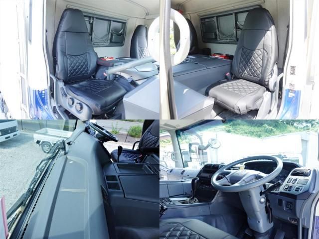 MITSUBISHI FUSOU SUPER GREAT 2014