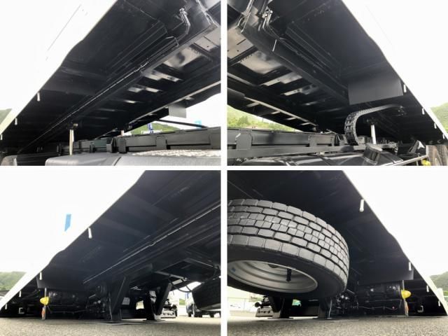 MITSUBISHI FUSOU SUPER GREAT 2023