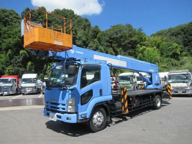 ISUZU FORWARD 2010