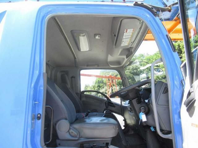 ISUZU FORWARD 2010