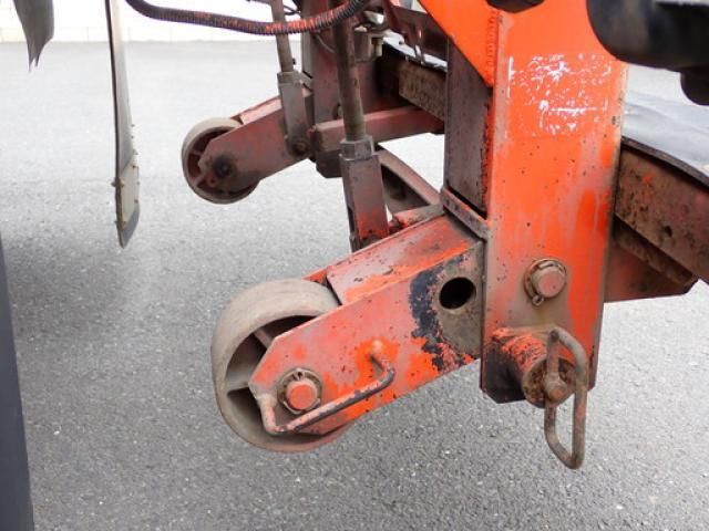 MITSUBISHI FUSOU FIGHTER 2011