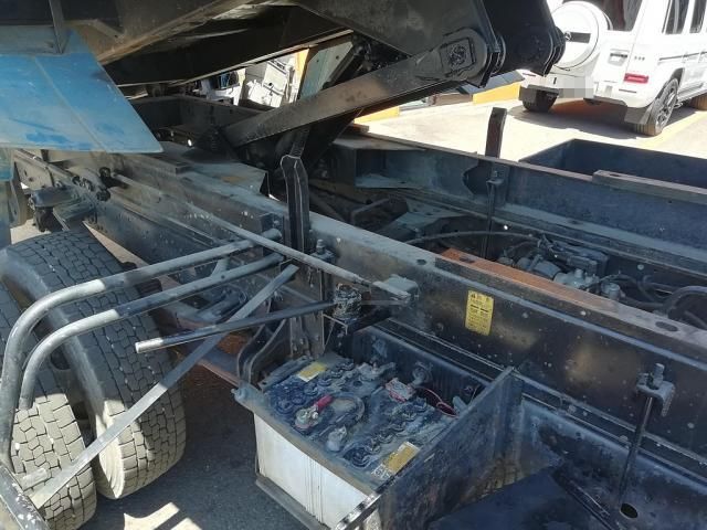 MITSUBISHI FUSOU FIGHTER 2015