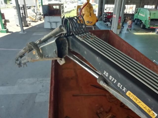 MITSUBISHI FUSOU FIGHTER 2015