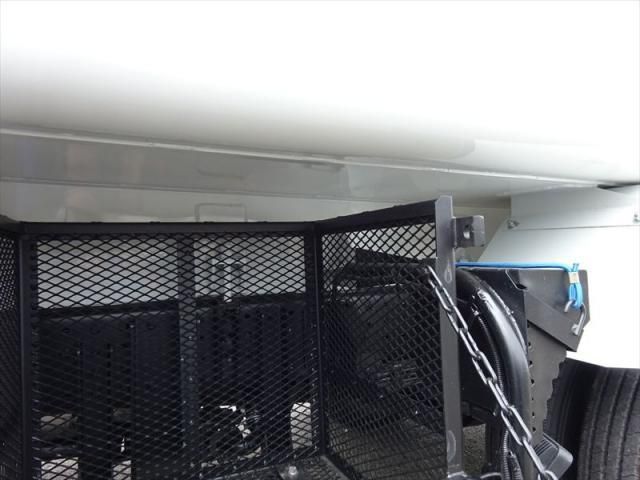 MITSUBISHI CANTER 2025