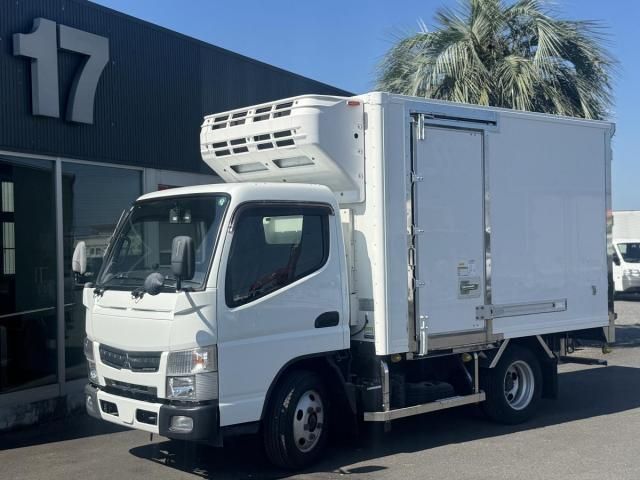 MITSUBISHI CANTER 2018