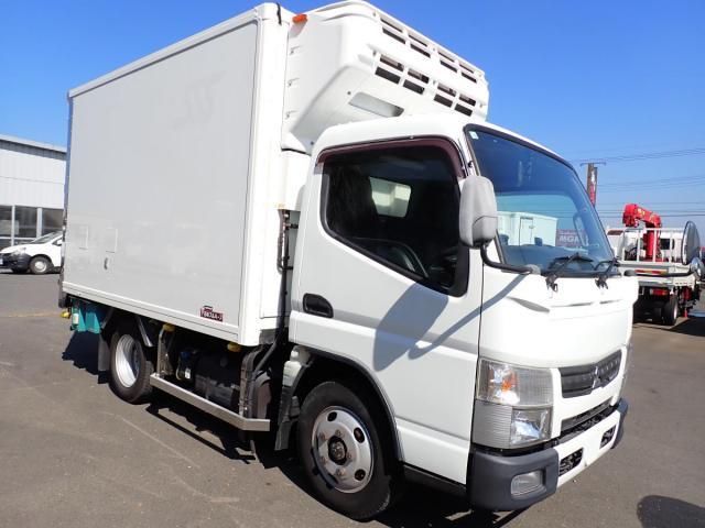 MITSUBISHI CANTER 2018