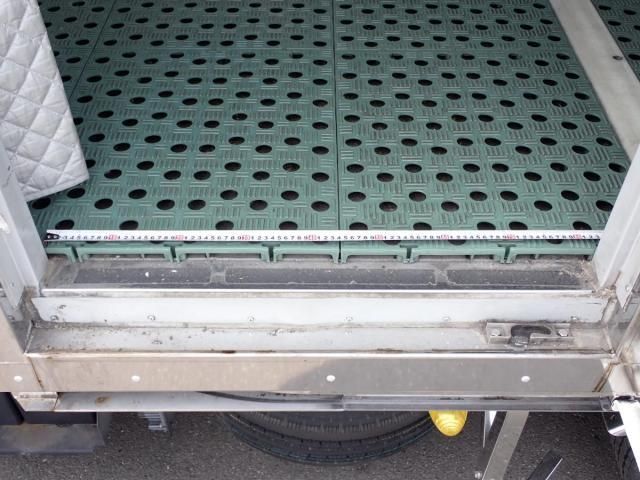 MITSUBISHI CANTER 2018