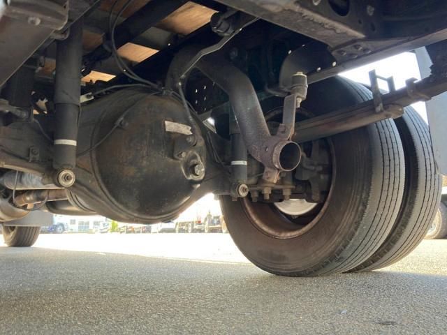 MITSUBISHI CANTER 2018