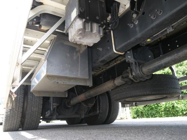 NISSAN DIESEL Quon 2019