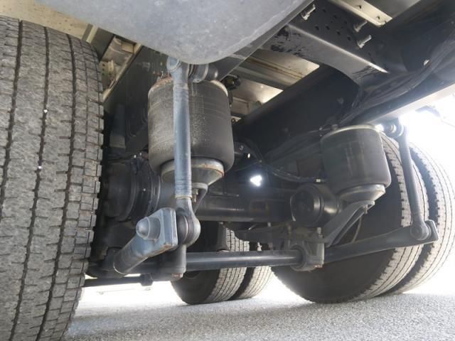 NISSAN DIESEL Quon 2019