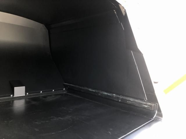 MITSUBISHI CANTER 2025