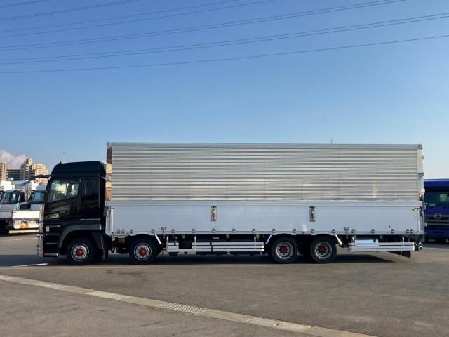 MITSUBISHI FUSOU SUPER GREAT 2019