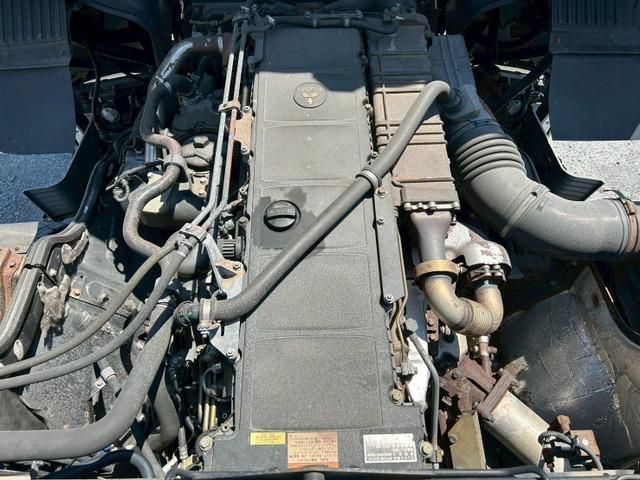 MITSUBISHI FUSOU SUPER GREAT 2014