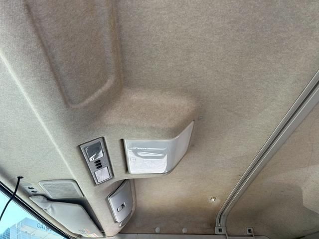 MITSUBISHI FUSOU SUPER GREAT 2014