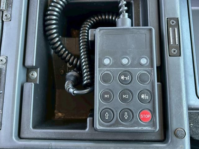 MITSUBISHI FUSOU SUPER GREAT 2014