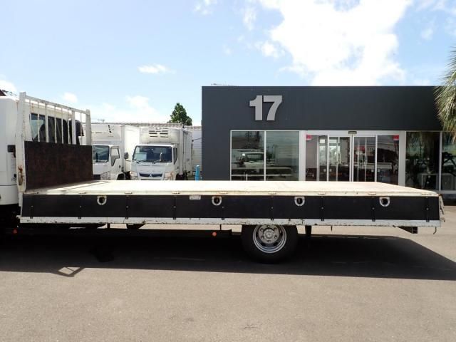 MITSUBISHI FUSOU FIGHTER 2017