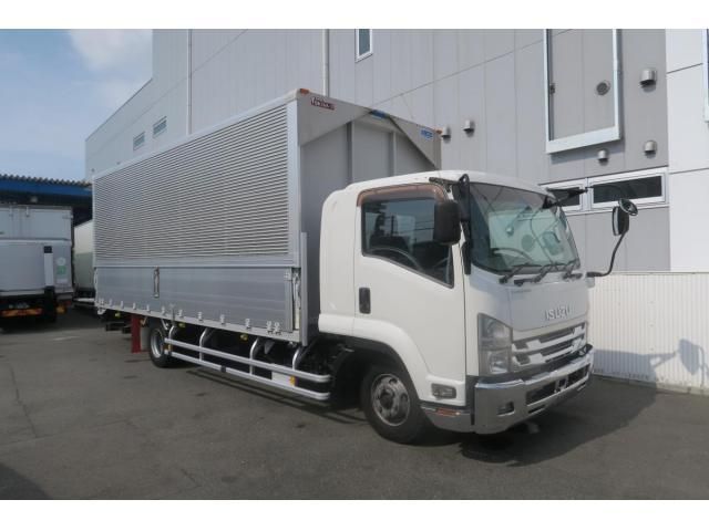 ISUZU FORWARD 2016