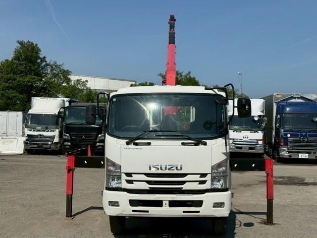 ISUZU FORWARD 2017
