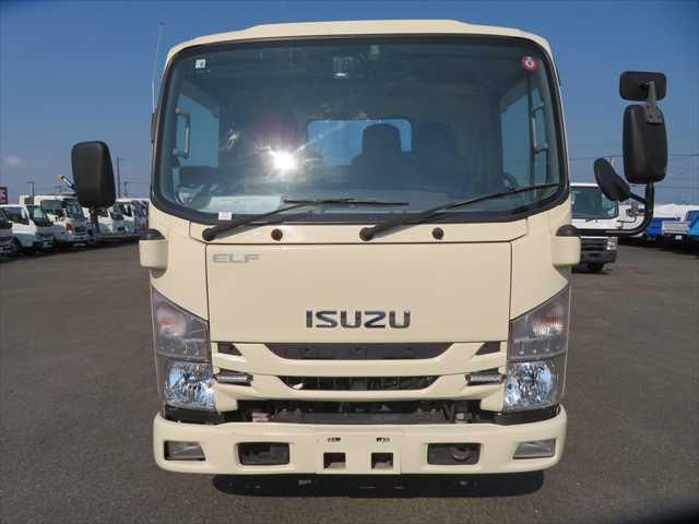 ISUZU ELF 2017